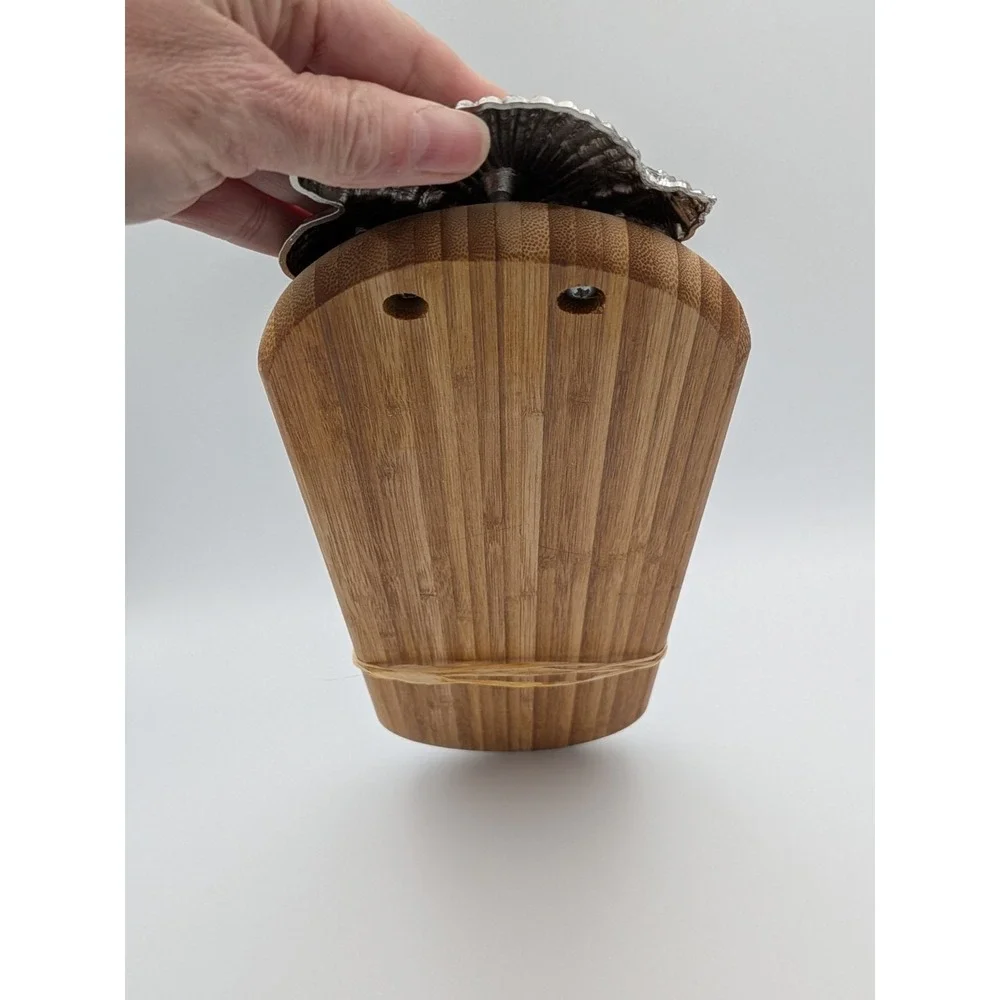 Bamboo & Pewter Cheese/Cutting Board Gift Set, Seashells /Coastal - Mud Pie Co.